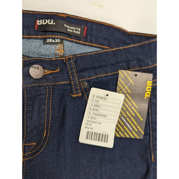 NWT Women Urban Outfitters BDG Jeans Cigarette Mid Rise Ankle Dark Wash sz 28x30 - Picture 4 of 9